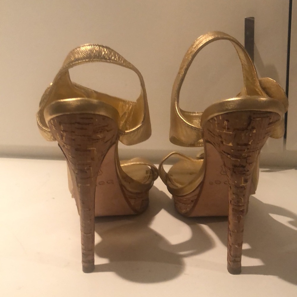 Worn Only Once , Near Perfect Condition , Gold - image 3